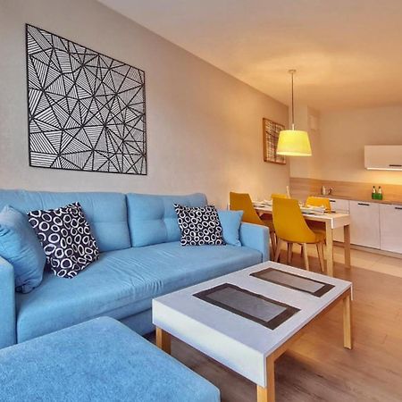 Holiday Home Bel Mare 308C Z Sypialnia I Balkonem เมียนซิดดรอแย ภายนอก รูปภาพ